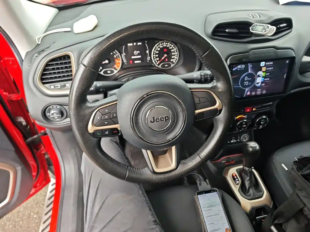Jeep Renegade — миниатюра 11