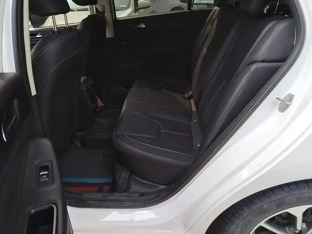 Chery Arrizo 5 — миниатюра 17