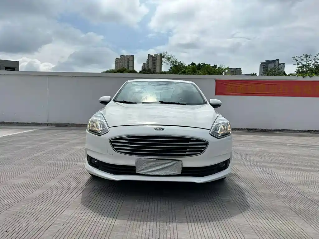 Ford Escort — миниатюра 2