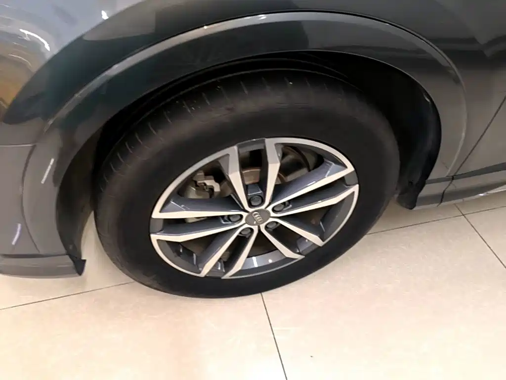 Audi Q3 — миниатюра 23
