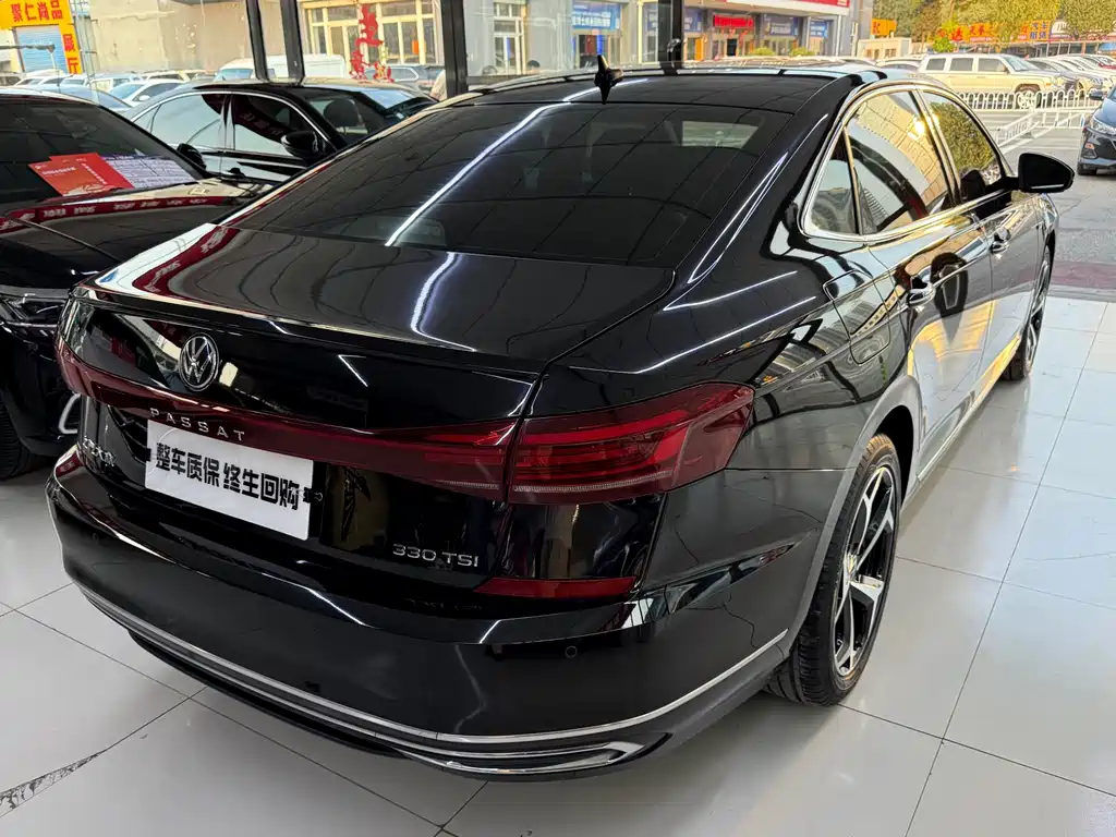 Volkswagen Passat — миниатюра 13