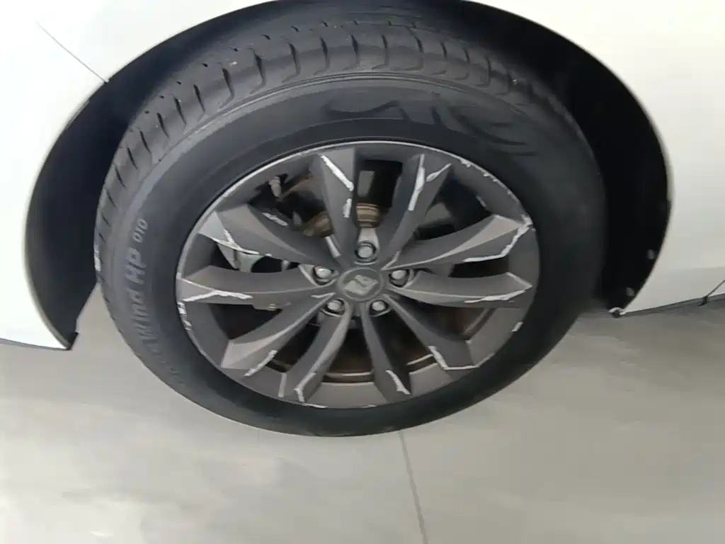 Baojun RC-6 — миниатюра 23