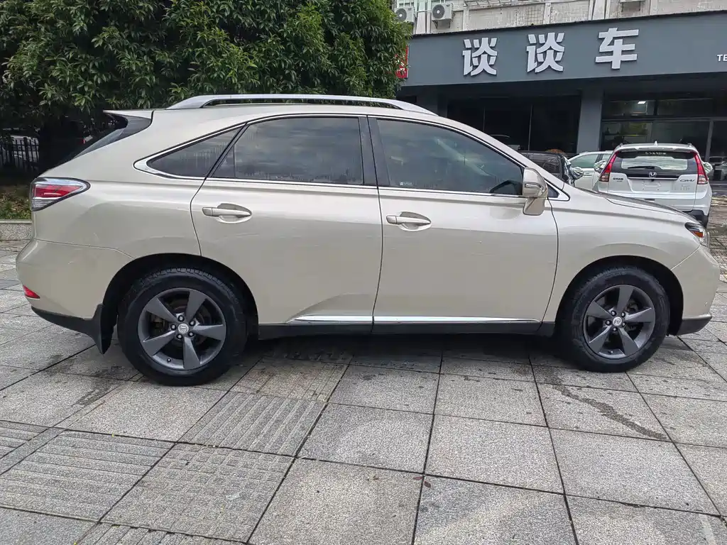 Lexus RX Classic — миниатюра 10