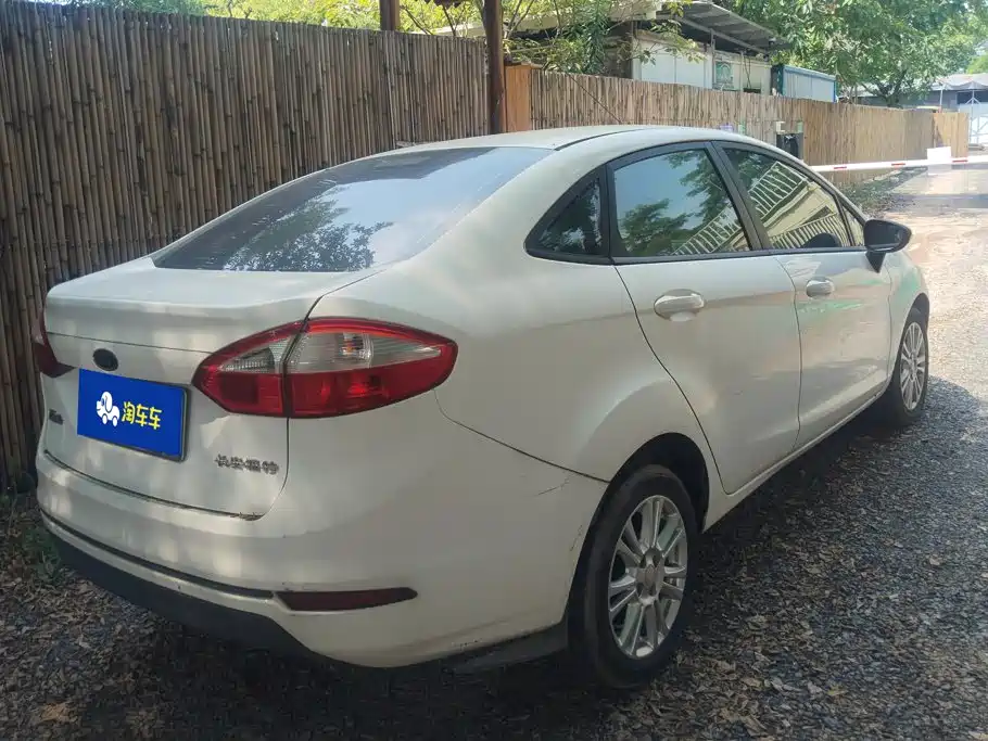 Ford Fiesta — миниатюра 3