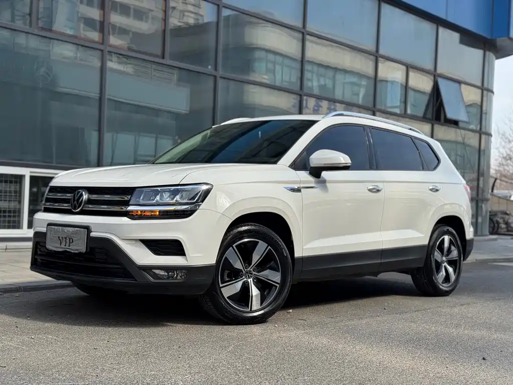 VOLKSWAGEN TUYUE