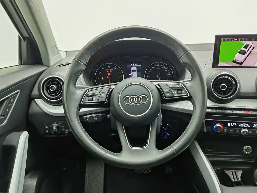 Audi Q2L — миниатюра 11