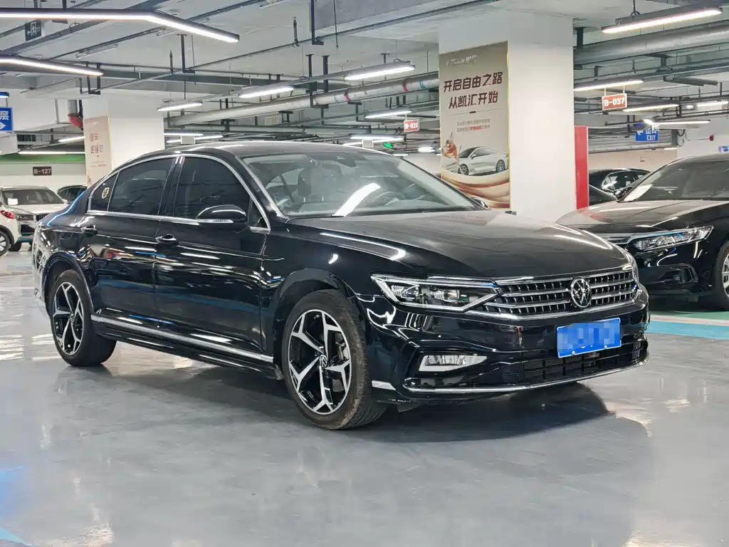 Volkswagen Magotan — миниатюра 3