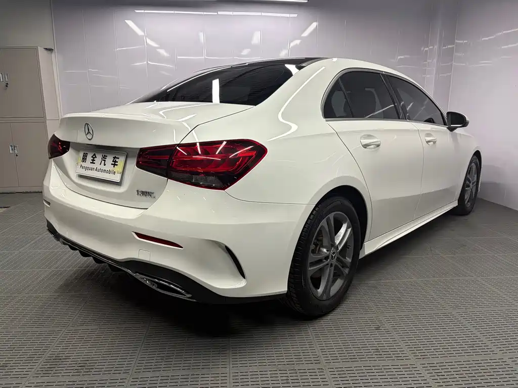 Mercedes-Benz A-Class — миниатюра 18
