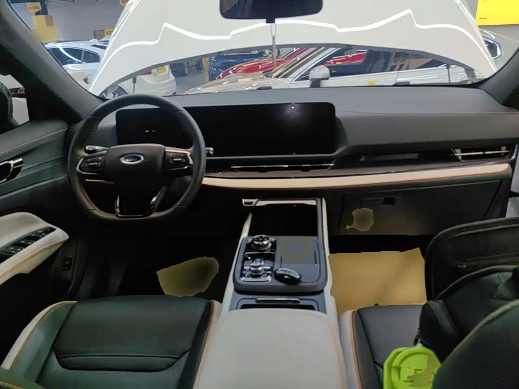 Ford Equator Sport — миниатюра 10