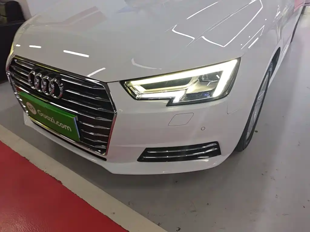 Audi A4L — миниатюра 24