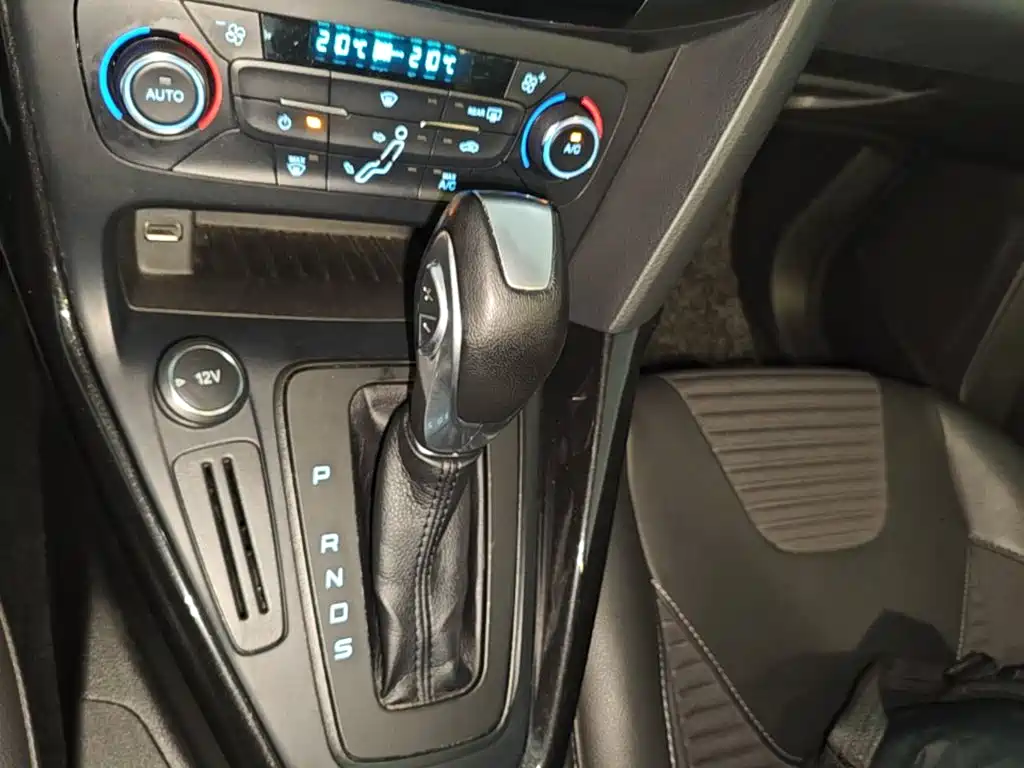 Ford Focus — миниатюра 14