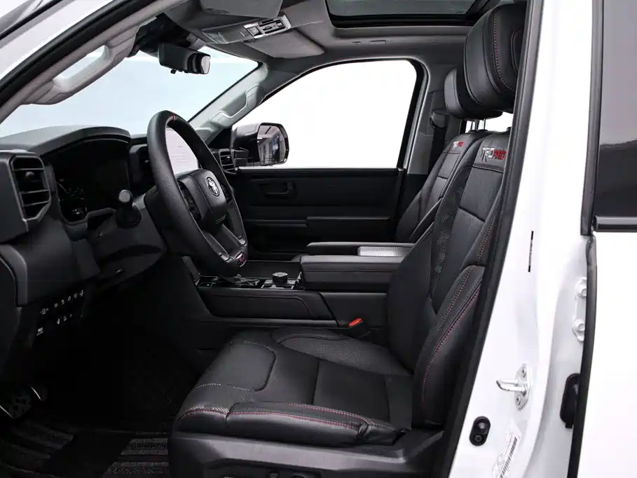 Toyota Sequoia — миниатюра 14