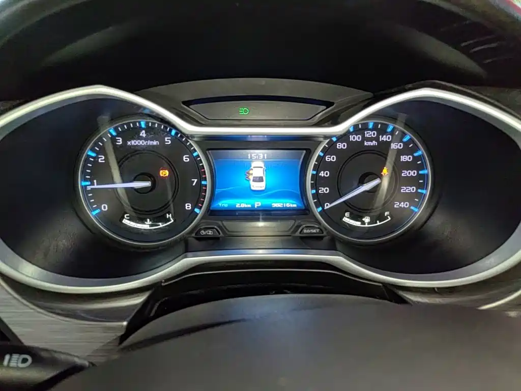 Geely Emgrand — миниатюра 12