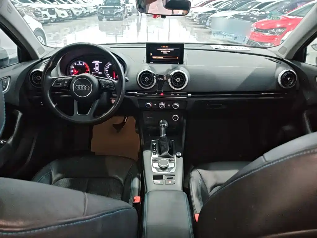 Audi A3 — миниатюра 10