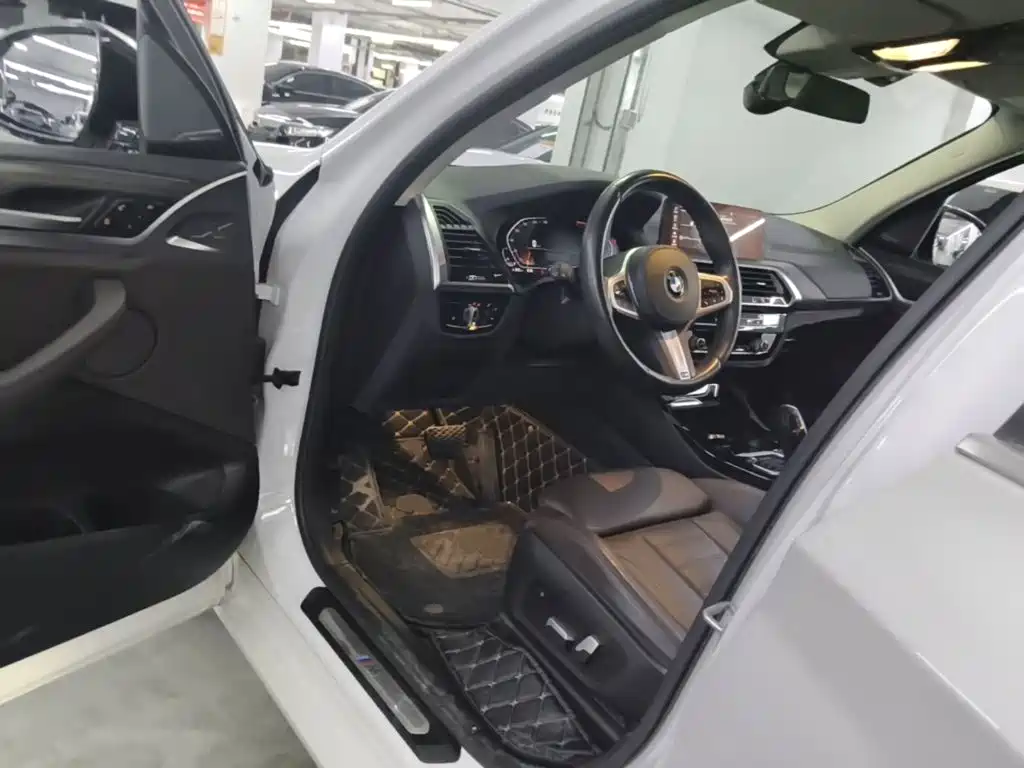 BMW X3 — миниатюра 16