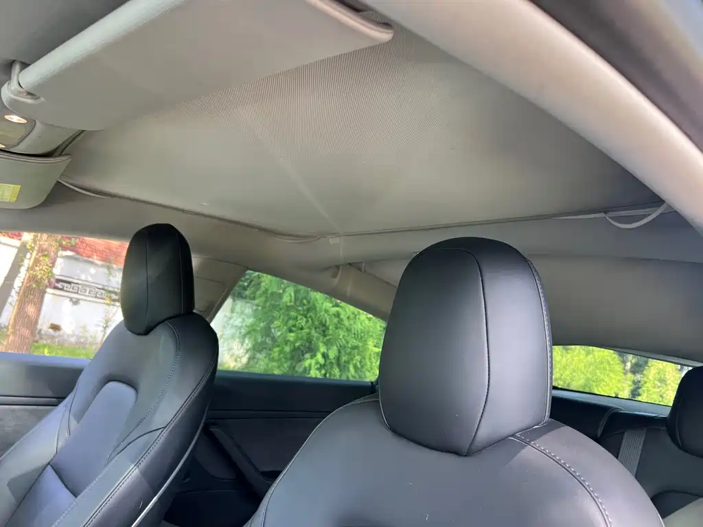 Tesla Model 3 — миниатюра 20