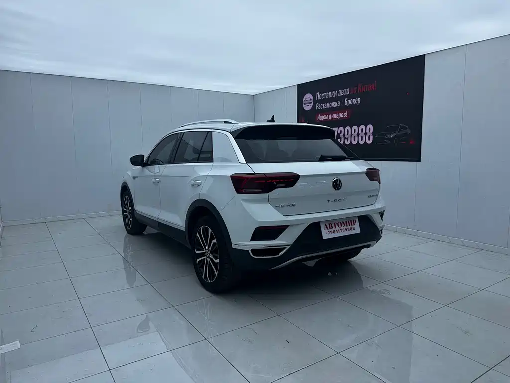 Volkswagen T-Roc — миниатюра 8