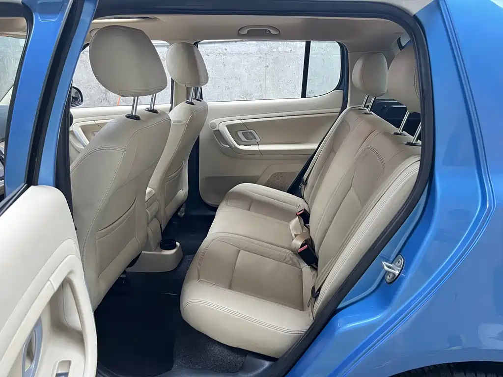 Skoda Fabia — миниатюра 10