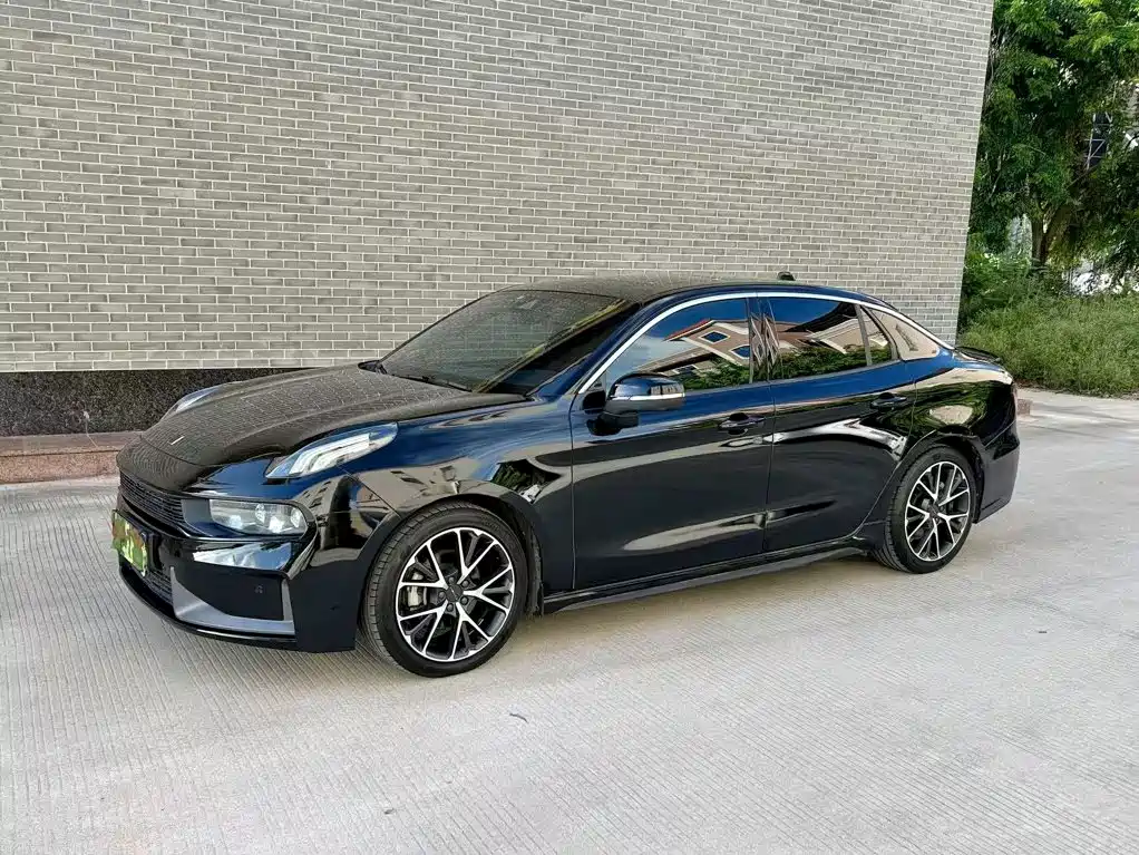 Lynk & Co 03 — миниатюра 16