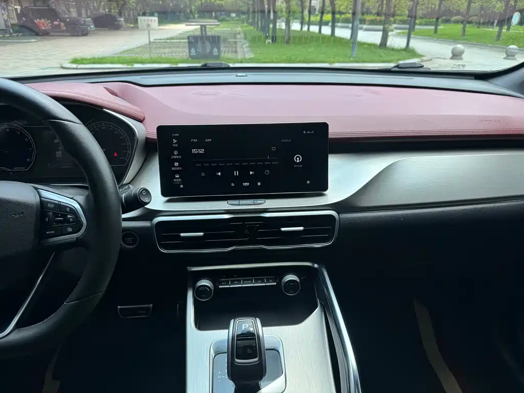 Geely Binyue — миниатюра 9