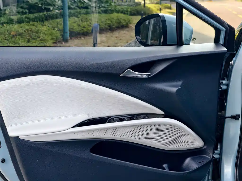 Buick Velite 6 — миниатюра 21