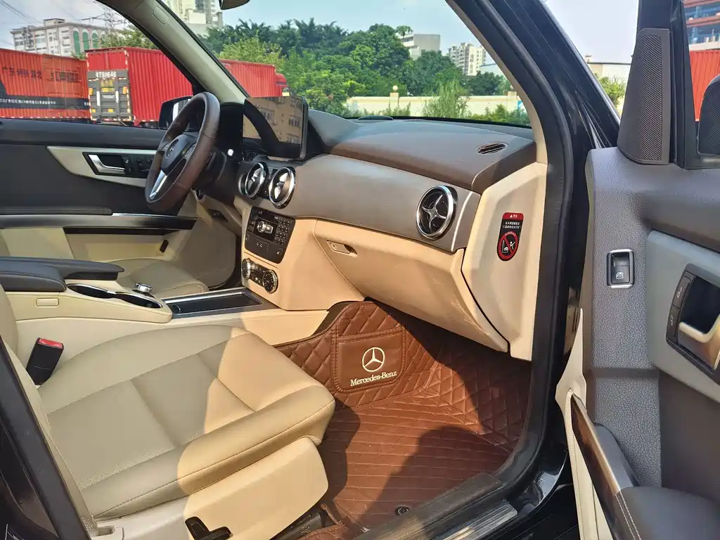 Mercedes-Benz GLK-Class — миниатюра 9