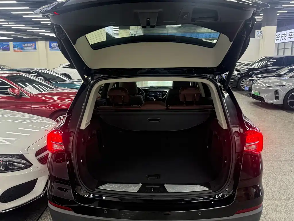 Buick Envision Plus — миниатюра 12