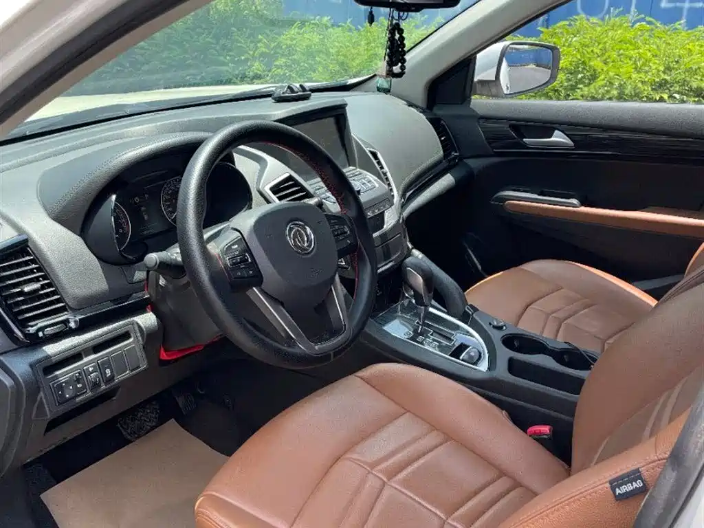 Dongfeng MX5 2017 2.0L AT