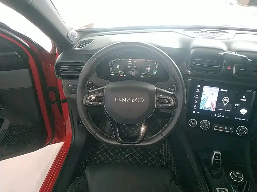 Lynk & Co 03 — миниатюра 11