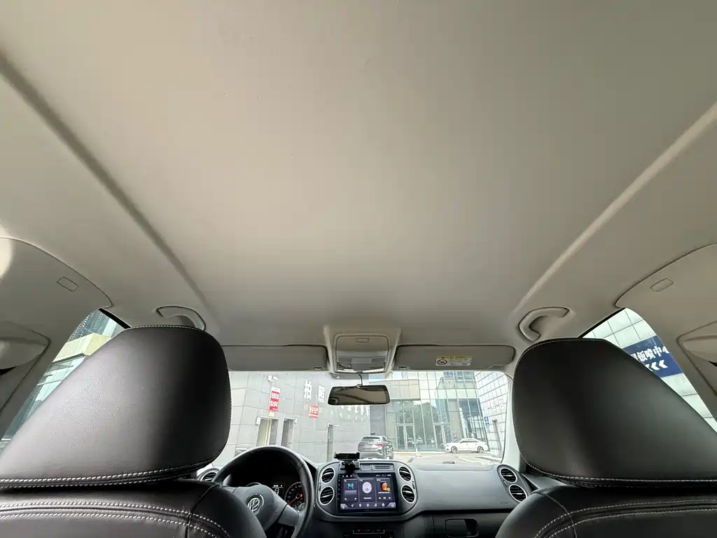 Volkswagen Tiguan — миниатюра 15