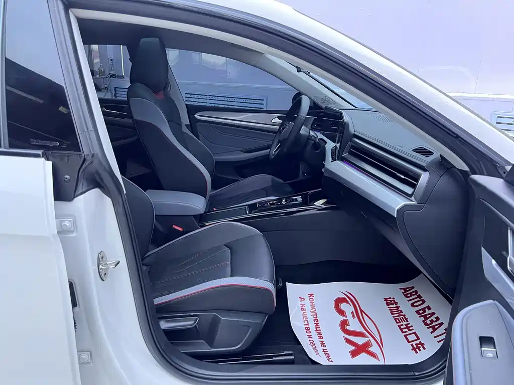 Volkswagen Lamando — миниатюра 19