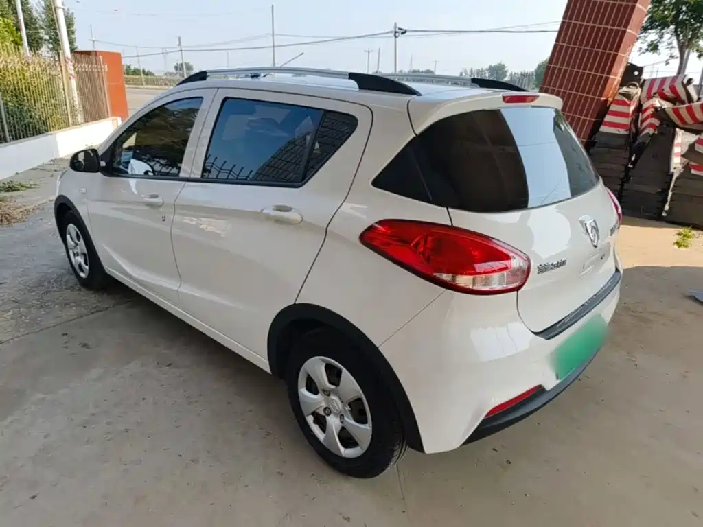 Baojun 310 — миниатюра 5