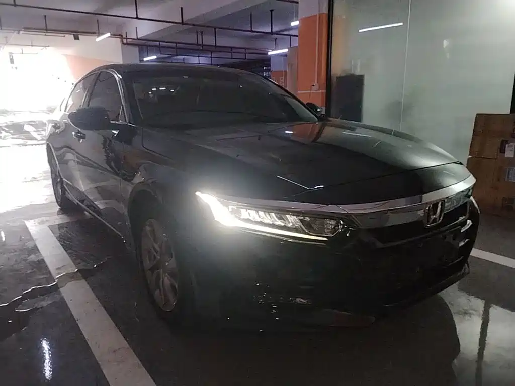 Honda Accord — миниатюра 4