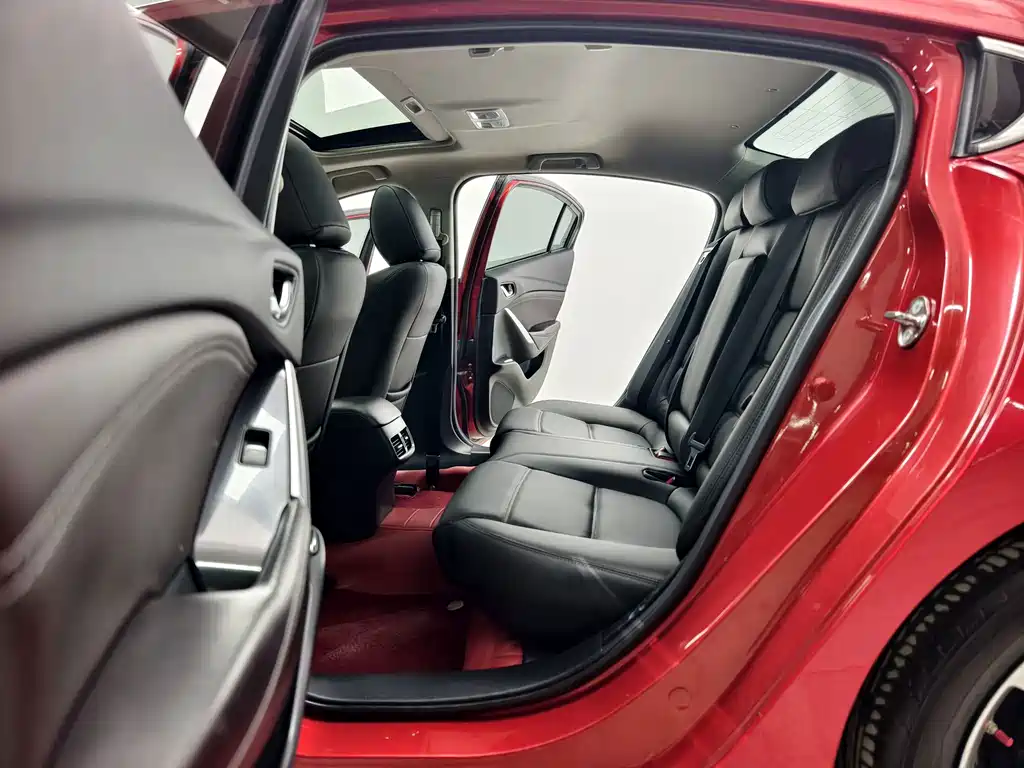 Mazda Atenza — миниатюра 13