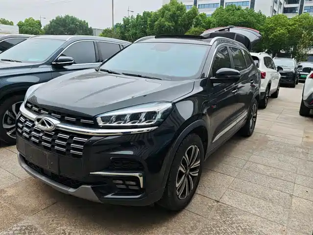 CHERY TIGGO 8