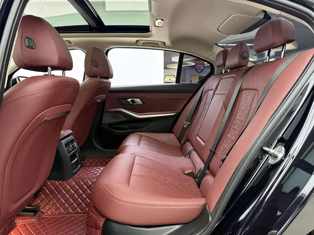 BMW 3 Series — миниатюра 6
