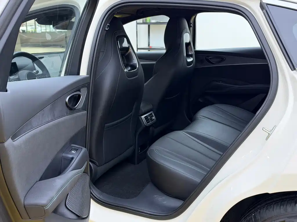 BYD Seal 06 — миниатюра 7