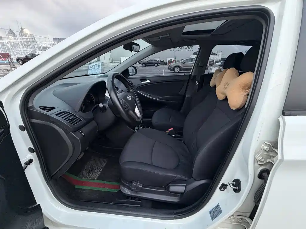 Hyundai Ruiyi — миниатюра 8