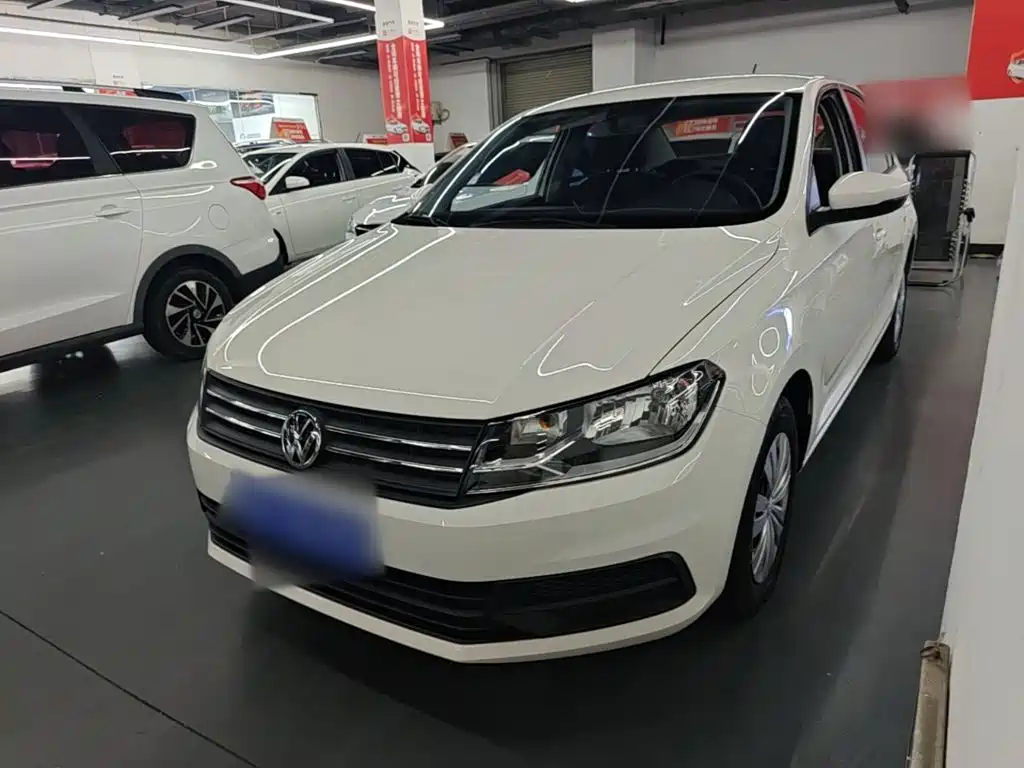 Volkswagen Santana — миниатюра 2