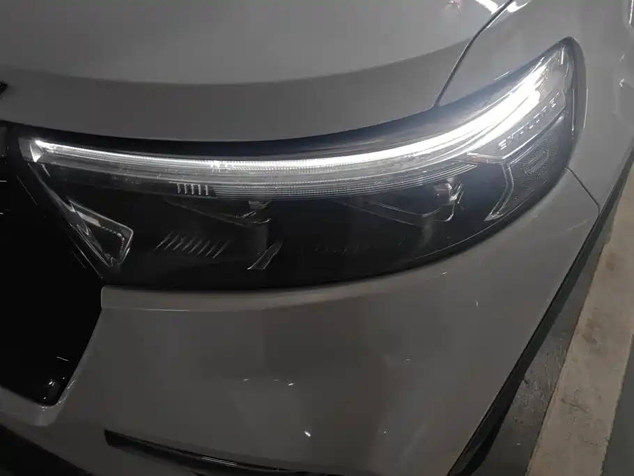 Ford Explorer — миниатюра 5