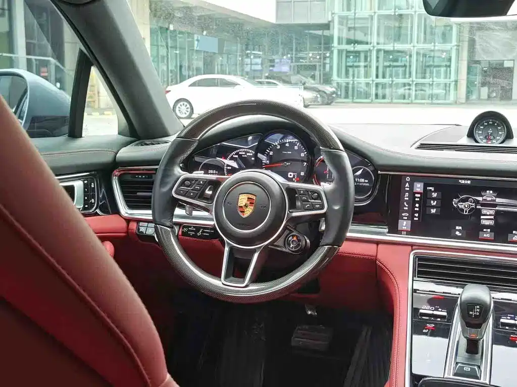 Porsche Panamera — миниатюра 8