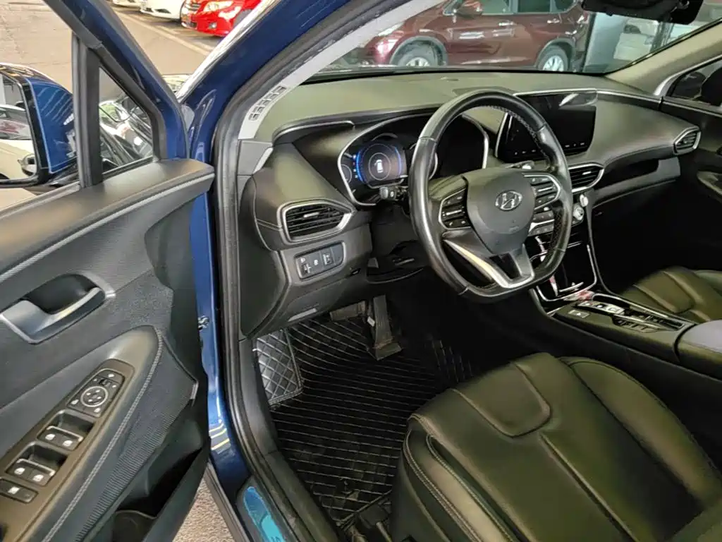 Hyundai Santa Fe — миниатюра 16