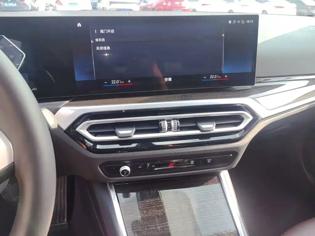 BMW 3 Series — миниатюра 18