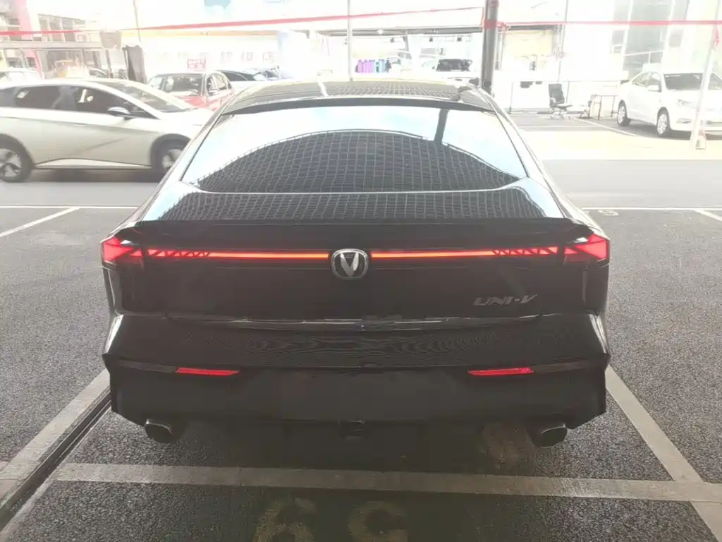 Changan UNI-V iDD — миниатюра 6