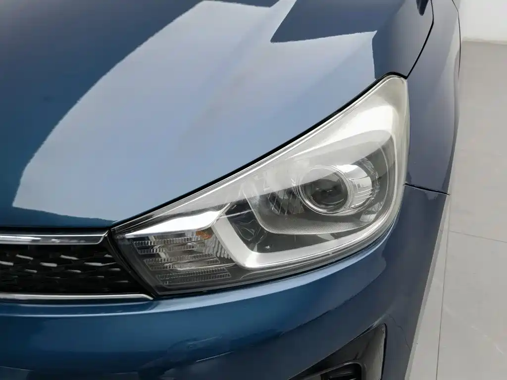 Kia Huanchi — миниатюра 7