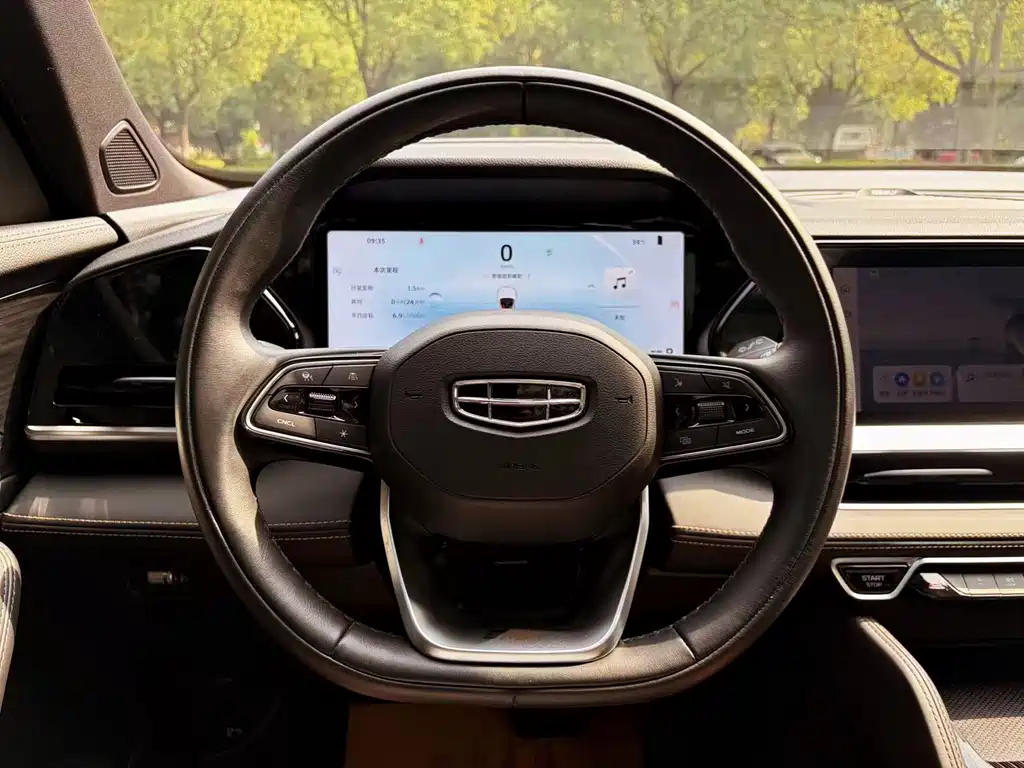 Geely Xingyue L — миниатюра 13