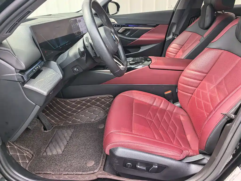 BMW 5 Series — миниатюра 5