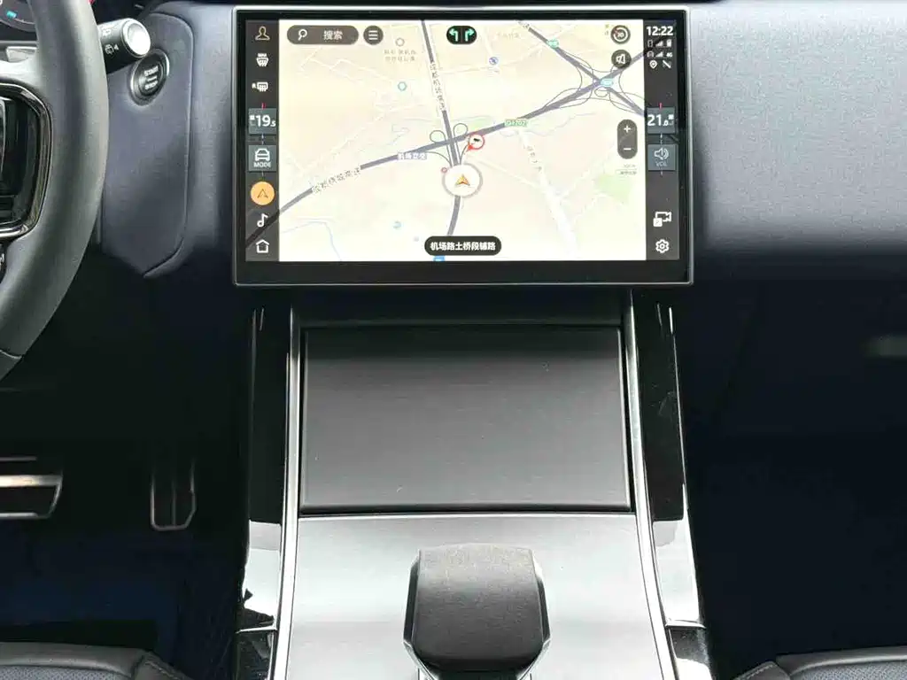 Land Rover Velar — миниатюра 18