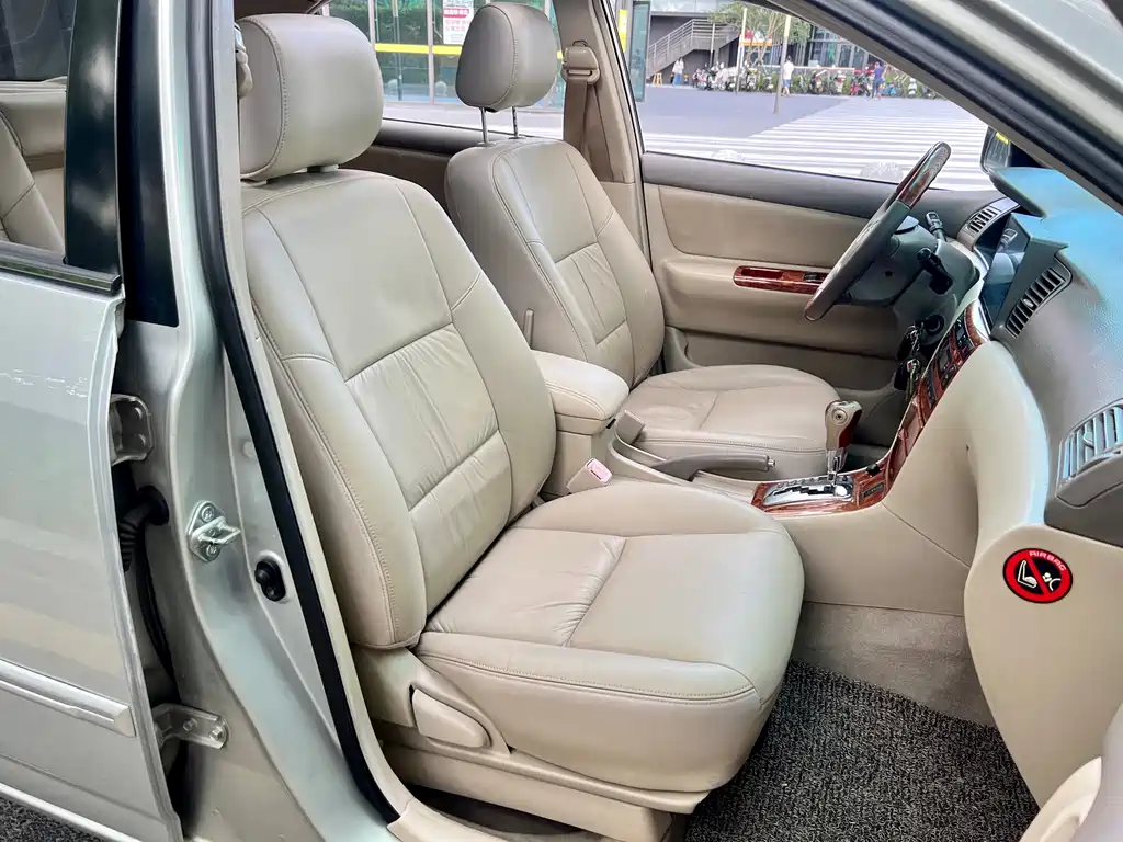 Toyota Corolla — миниатюра 11