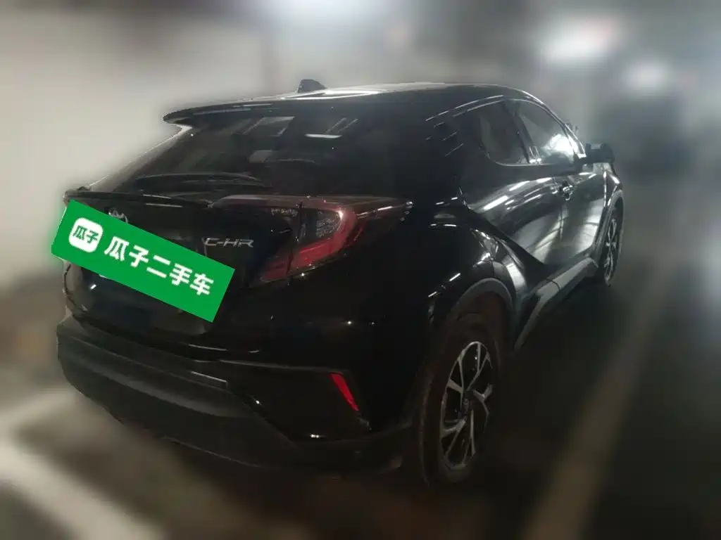 Toyota C-HR — миниатюра 6